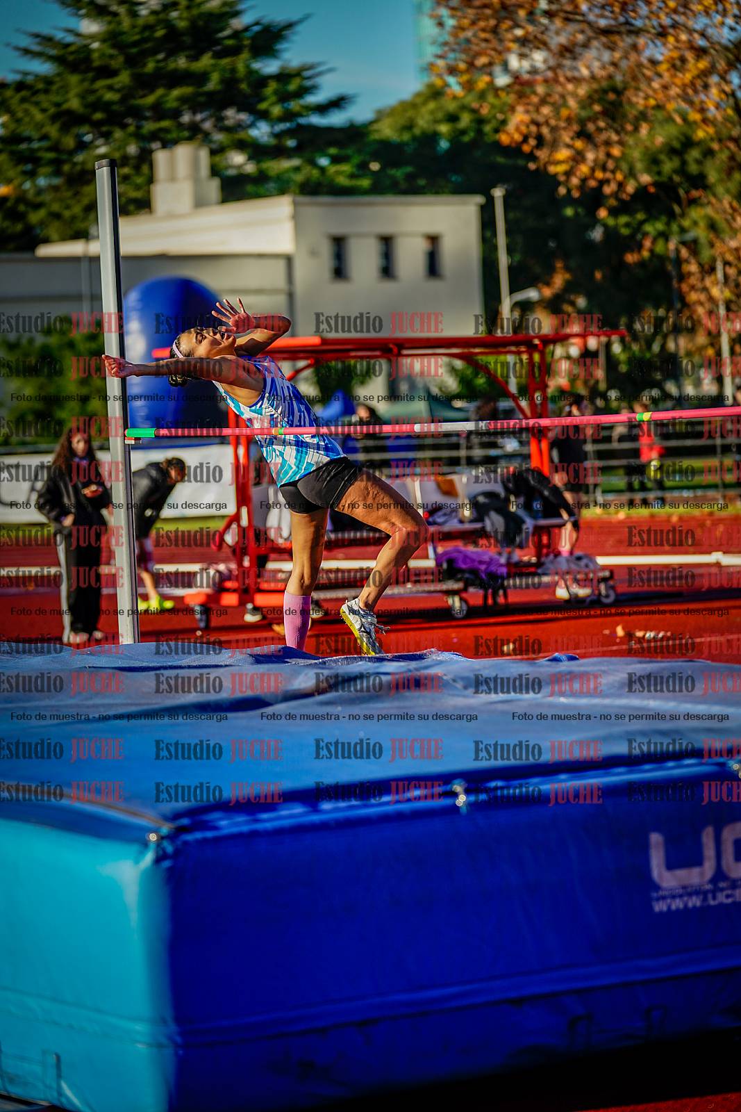 Fotos del salto en alto de mujeres