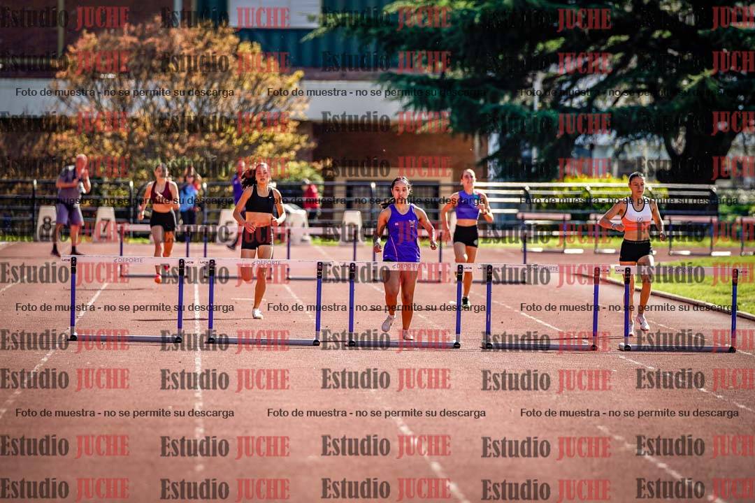Fotos de los 400 m con vallas de mujeres