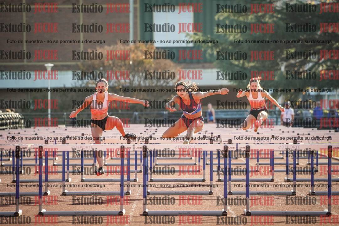 Fotos de los 100 m con vallas de mujeres