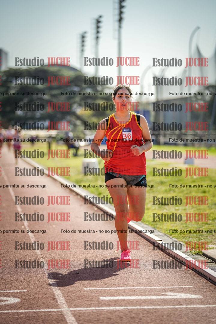 Fotos de los 600 m llanos de mujeres - U16