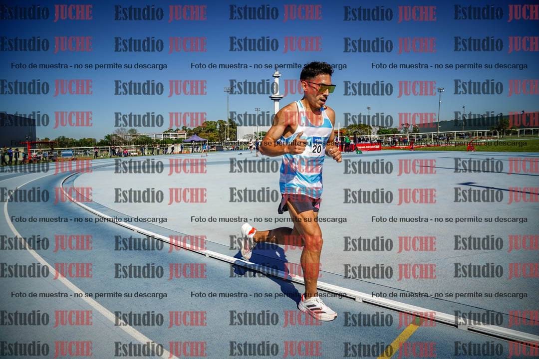 Fotos de los 5000 m de mujeres y varones - serie 1