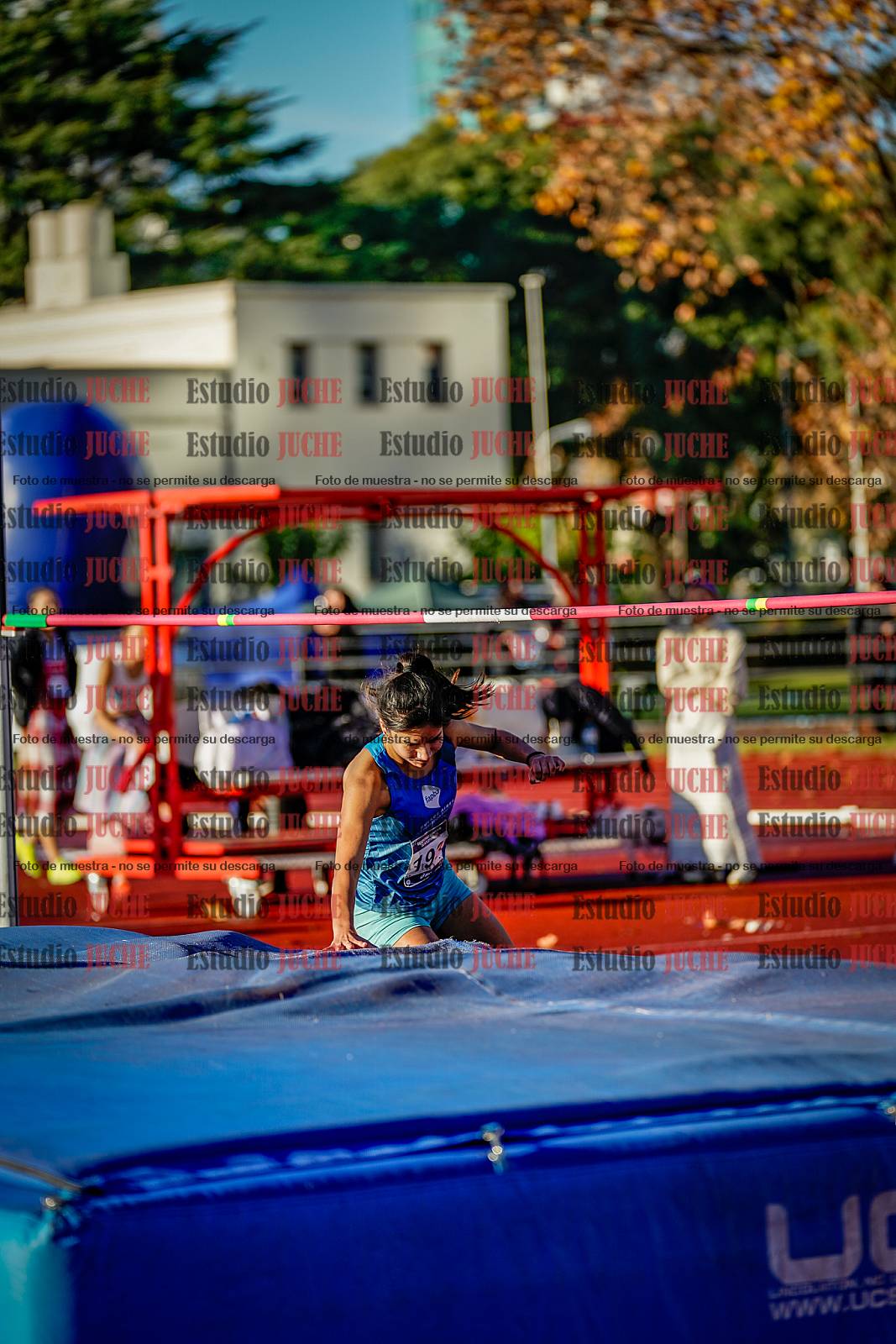 Fotos del salto en alto de mujeres