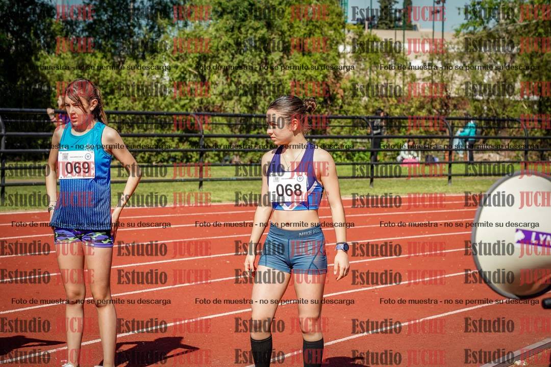 Fotos de los 1500 m con obstáculos de mujeres