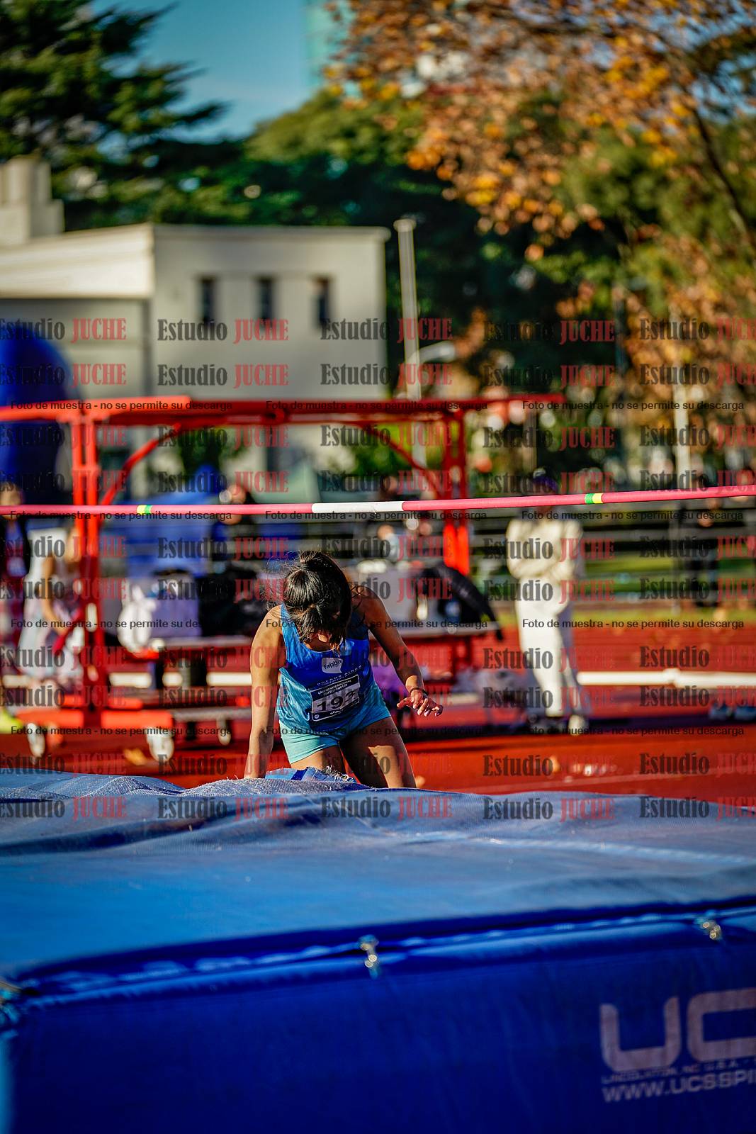 Fotos del salto en alto de mujeres