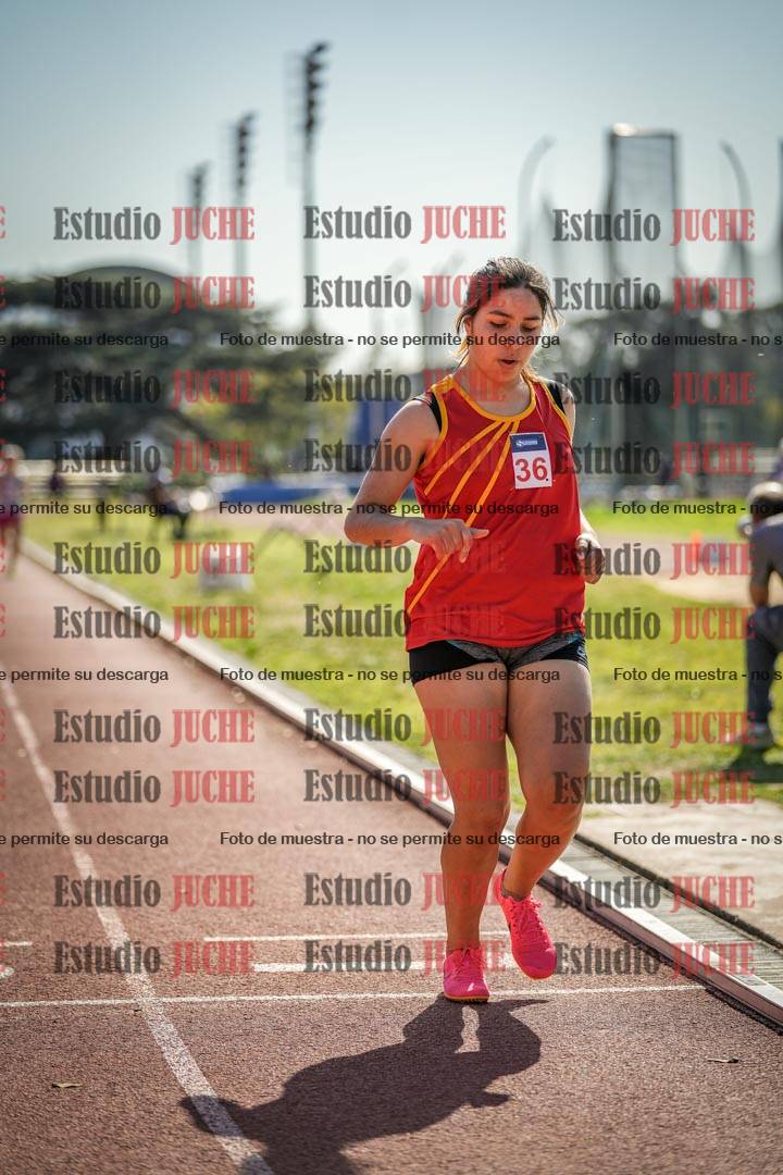 Fotos de los 600 m llanos de mujeres - U16