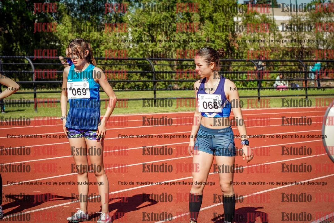 Fotos de los 1500 m con obstáculos de mujeres