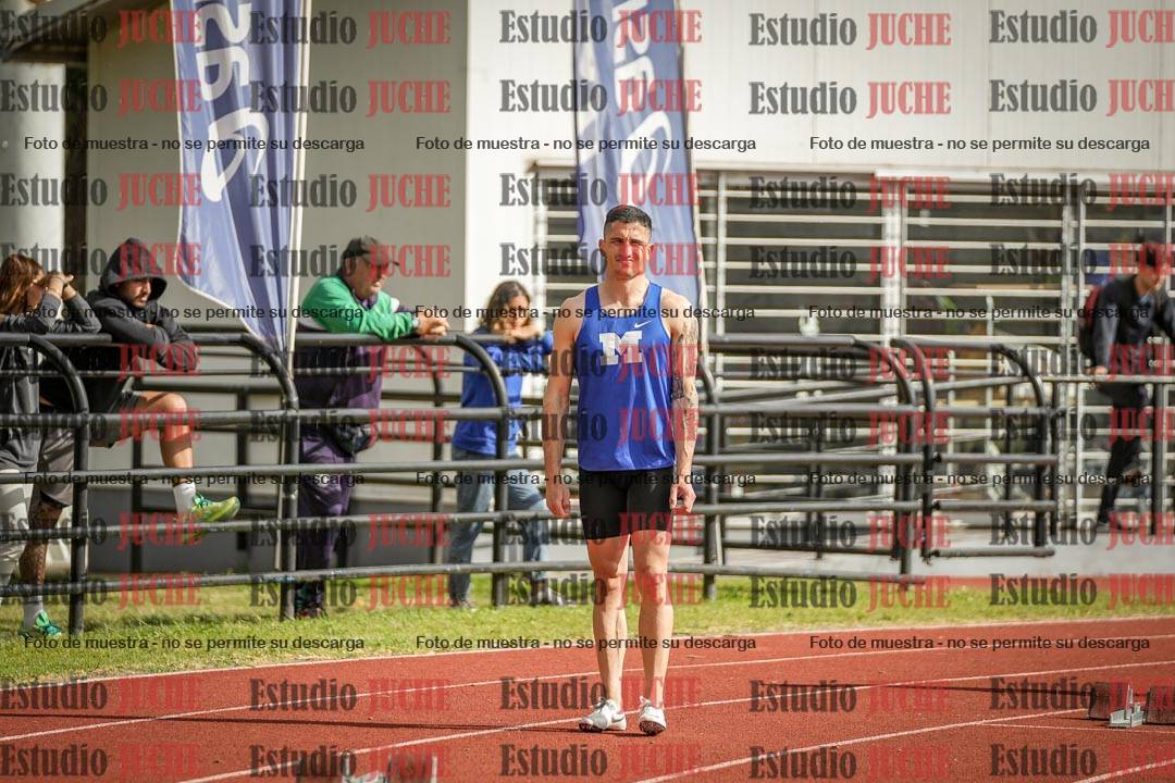 Fotos de los 400 m con vallas de varones