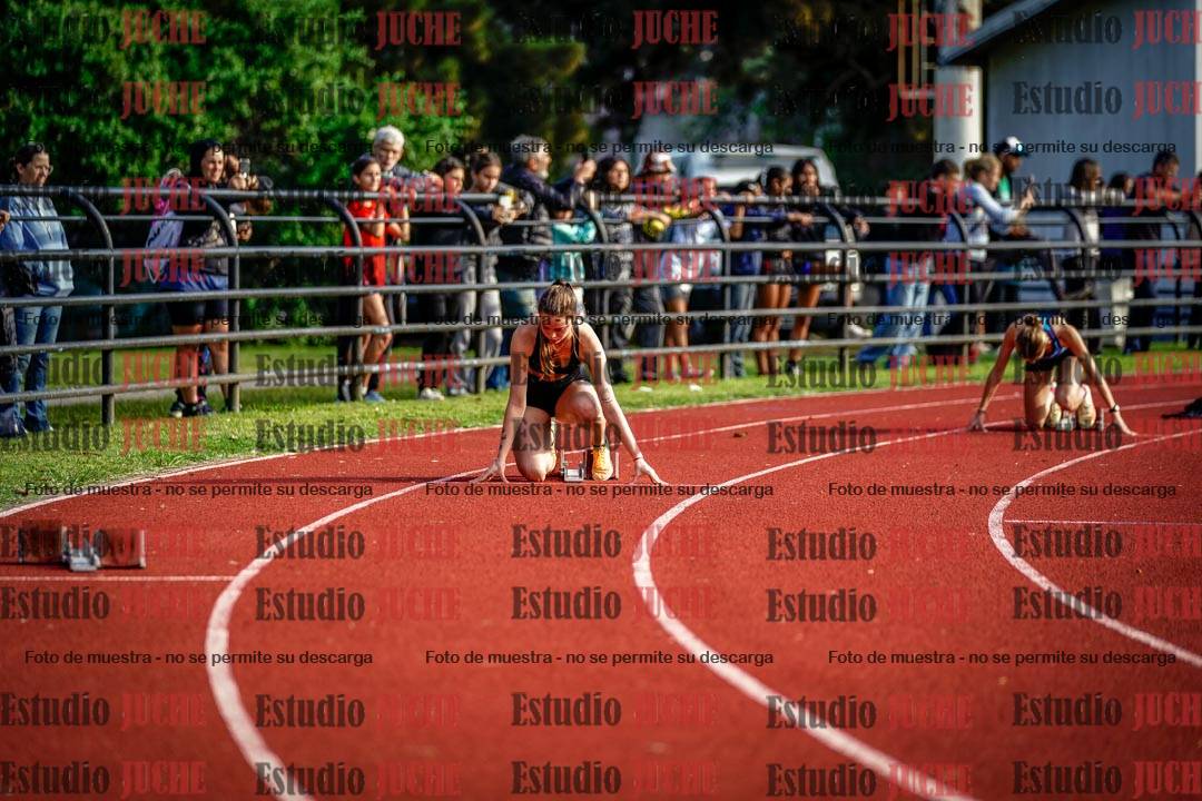 Fotos de los 400 m con vallas de mujeres