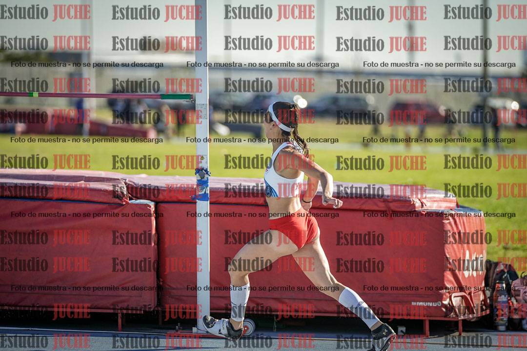 Fotos del salto en alto de mujeres - heptatlón 2