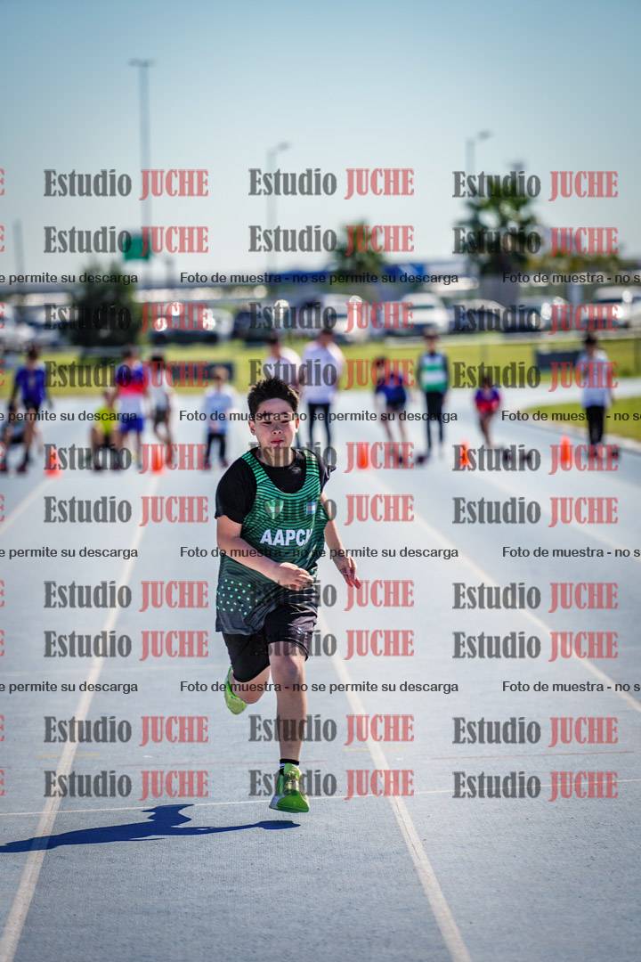 Fotos de los 50 m llanos de varones