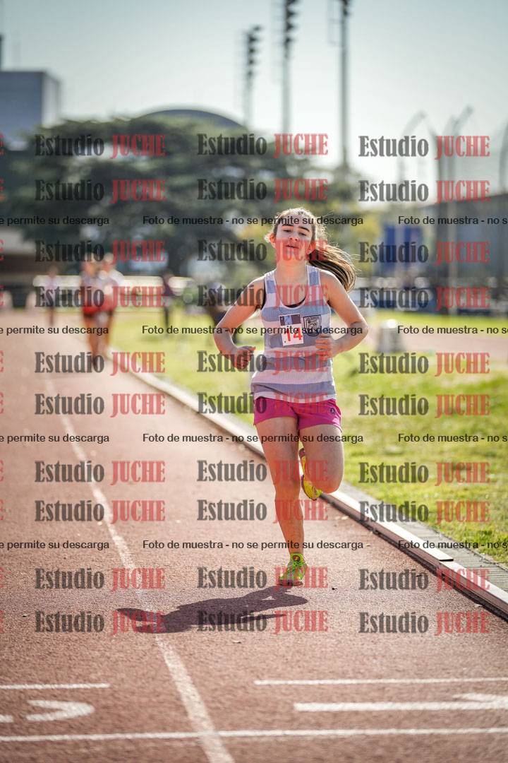 Fotos de los 600 m llanos de mujeres - U16