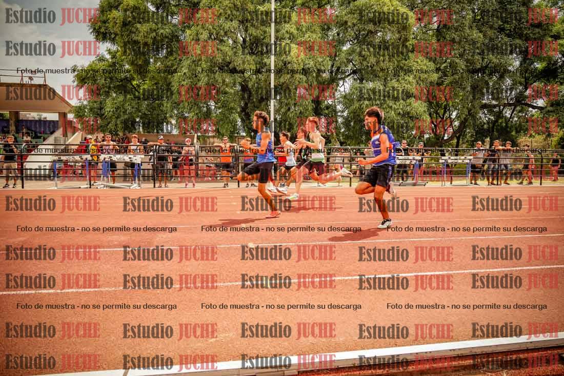 Fotos de los 80 m llanos de varones