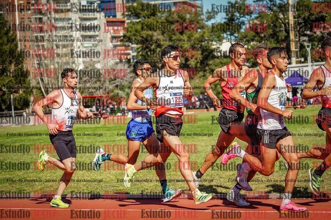Fotos de los 10.000 m de varones - serie 1