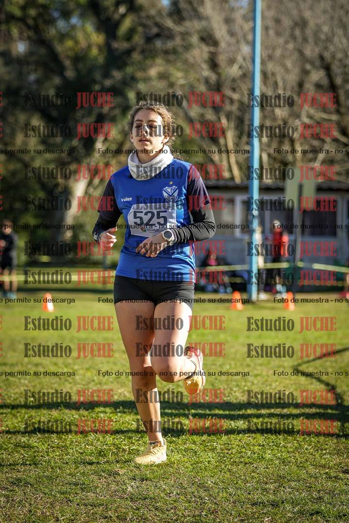 Fotos de la llegada del cross de 4000 m - mujeres