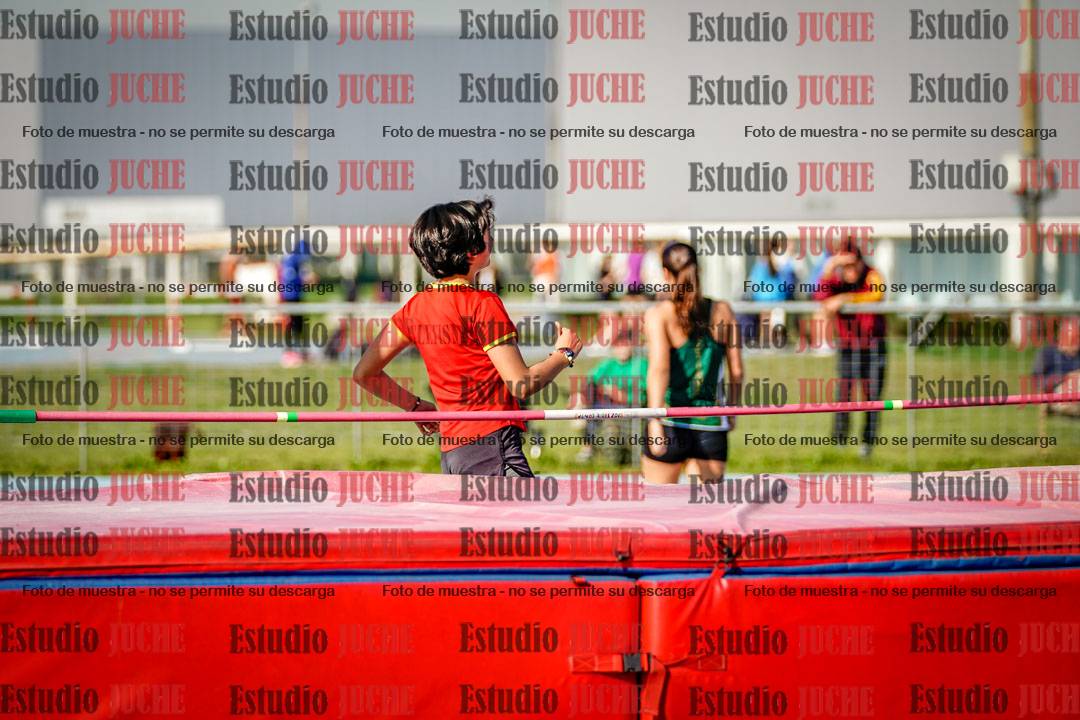 Fotos del salto en alto de mujeres - heptatlón 2
