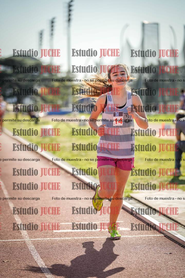 Fotos de los 600 m llanos de mujeres - U16