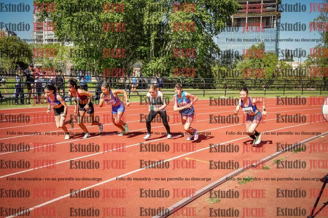 Fotos de los 1500 m con obstáculos de mujeres