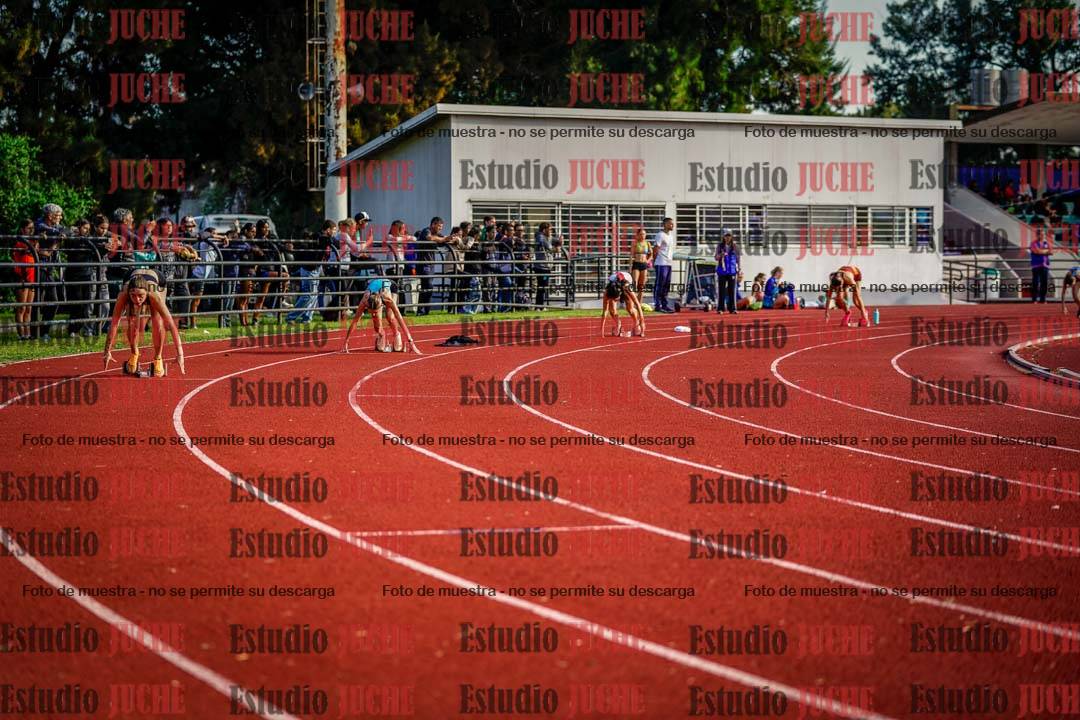 Fotos de los 400 m con vallas de mujeres