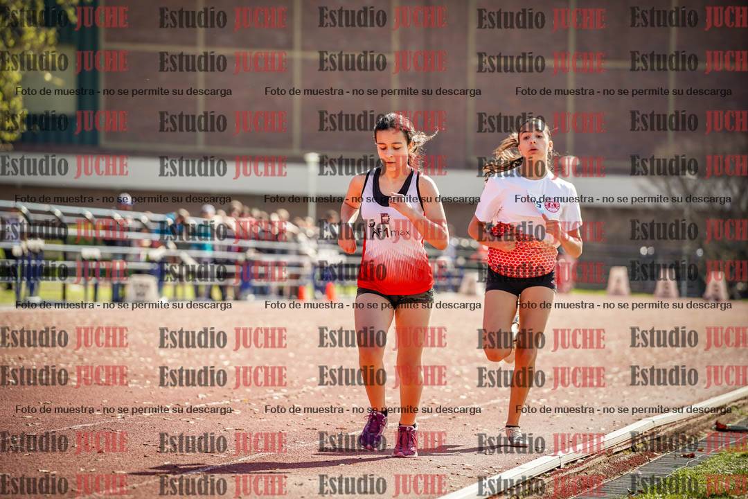 Fotos de los 600 m llanos de mujeres - U16