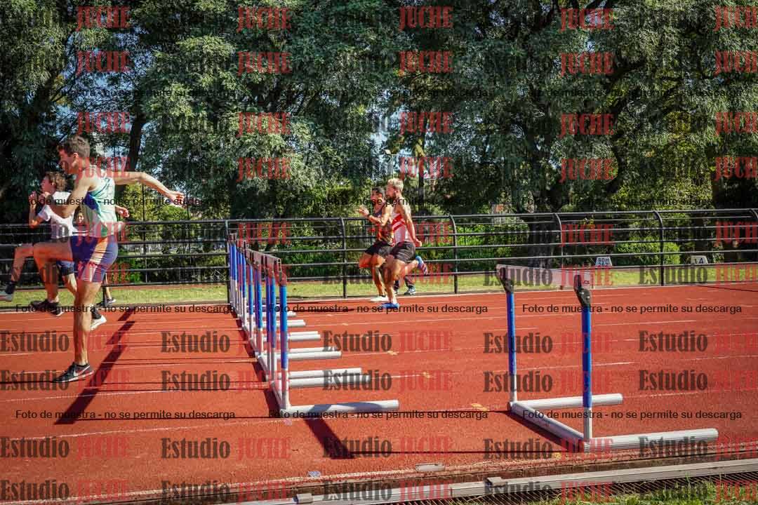 Fotos de los 110 m con vallas de varones
