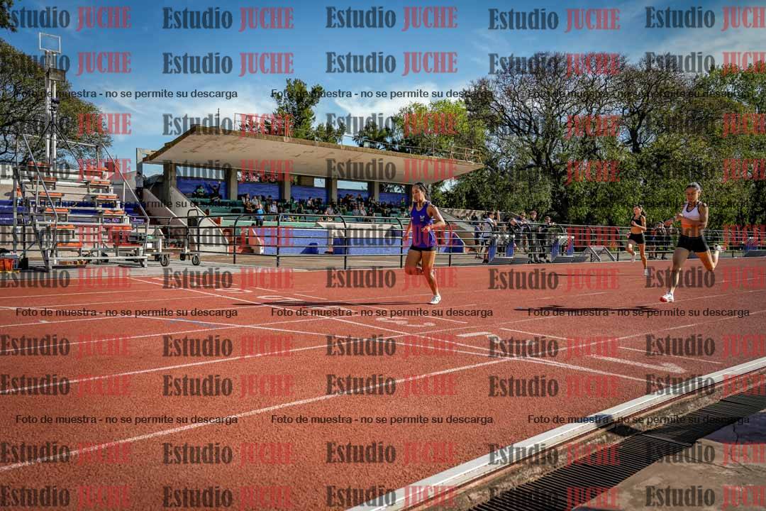 Fotos de los 400 m con vallas de mujeres