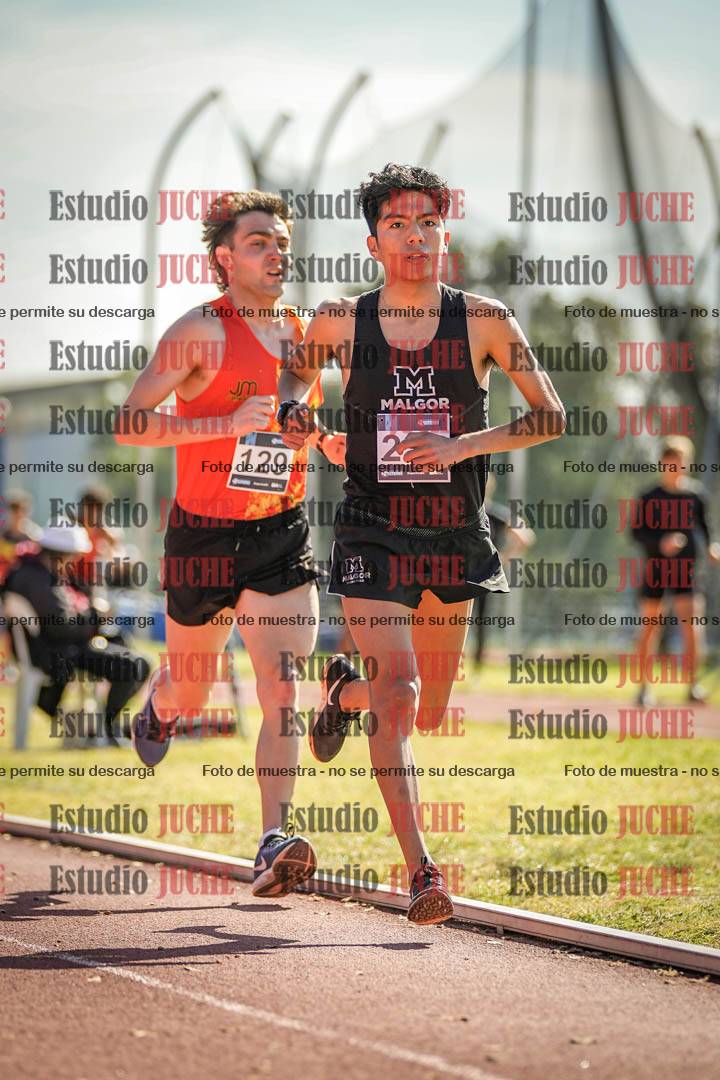 Fotos de los 10.000 m de varones - serie 1
