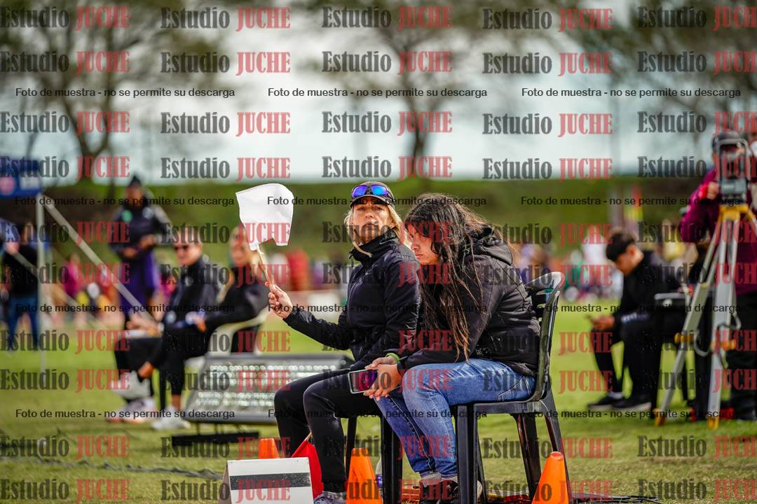 Fotos de algunos extras y podios del día 3