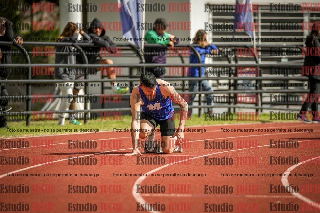 Fotos de los 400 m con vallas de varones