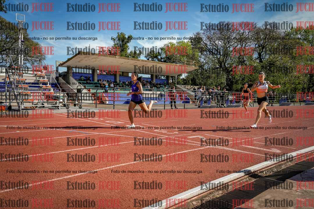 Fotos de los 400 m con vallas de mujeres