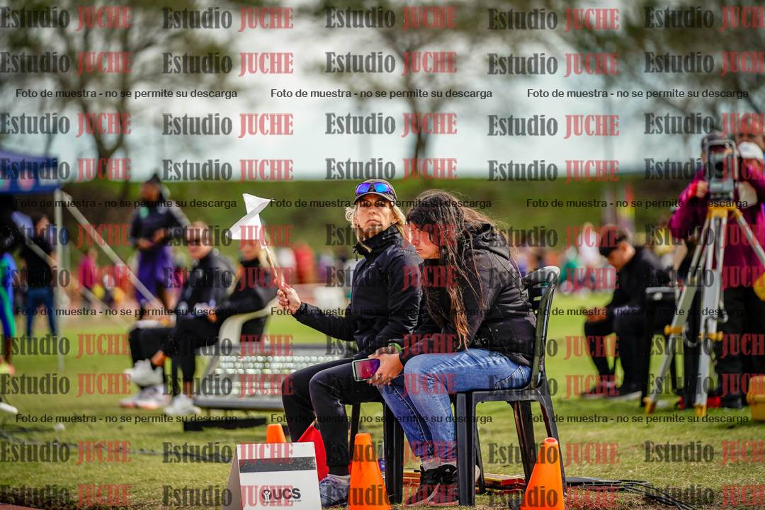 Fotos de algunos extras y podios del día 3