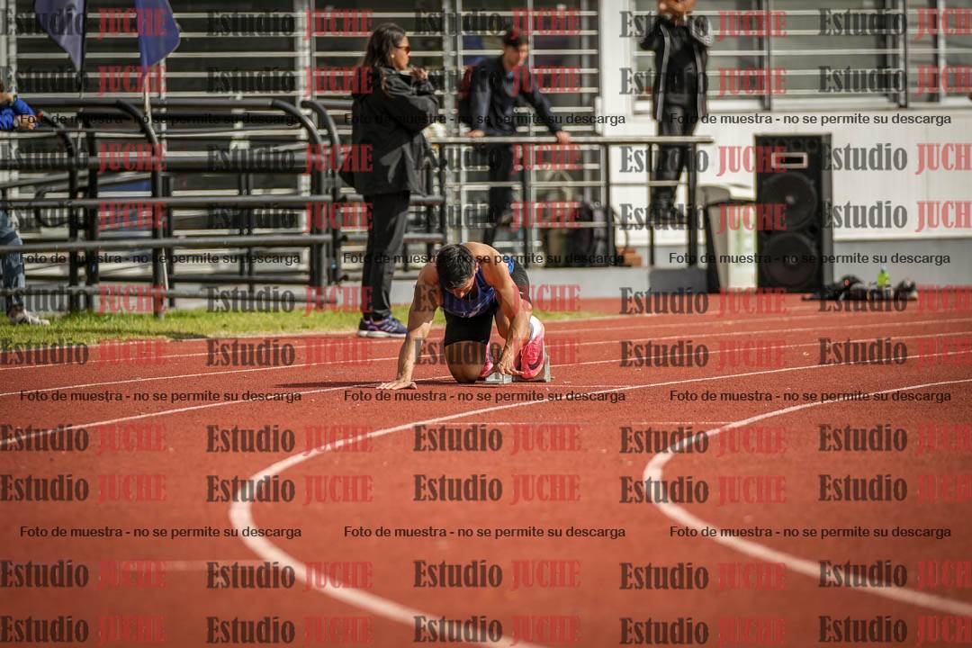 Fotos de los 400 m con vallas de varones