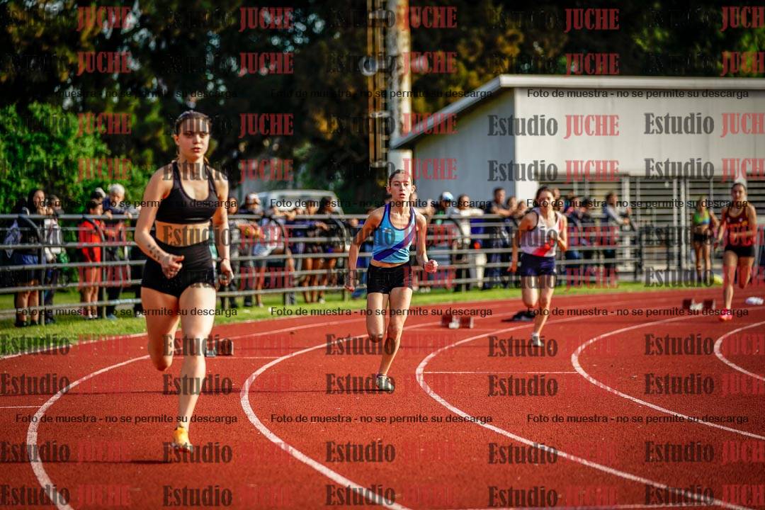 Fotos de los 400 m con vallas de mujeres