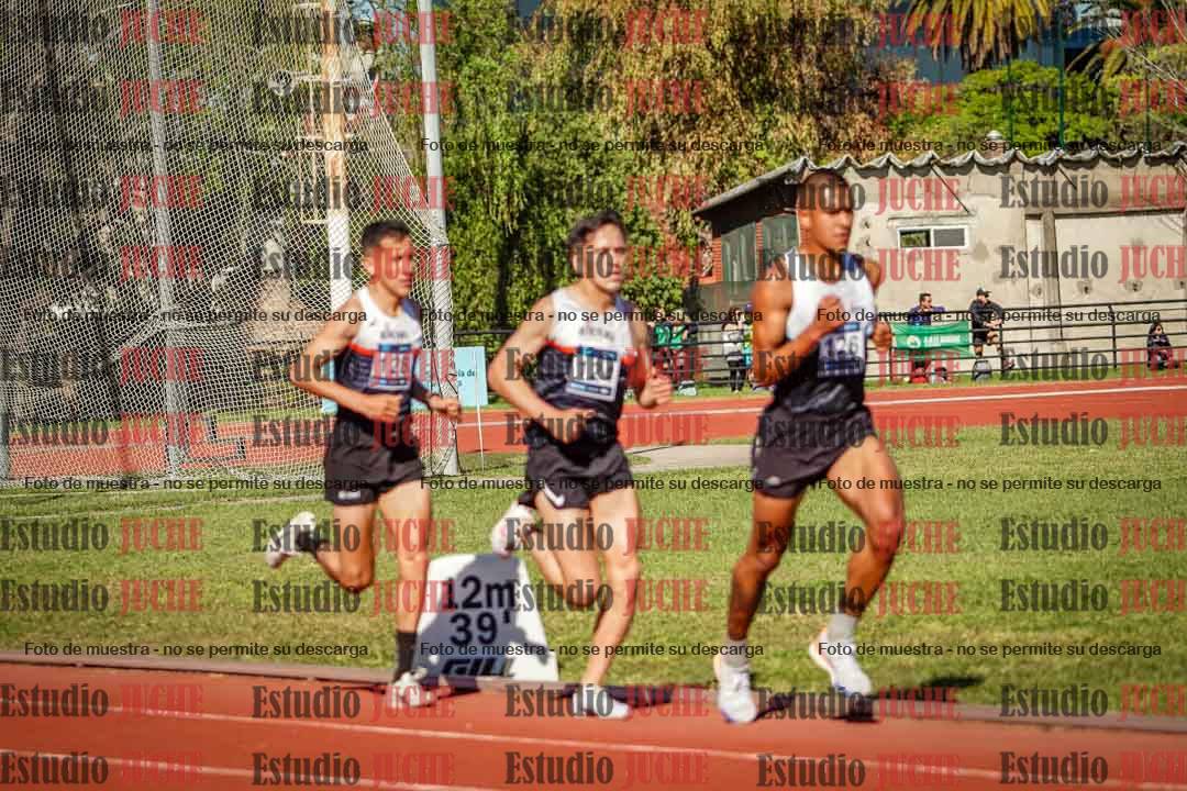 Fotos de los 10.000 m de varones - serie 1