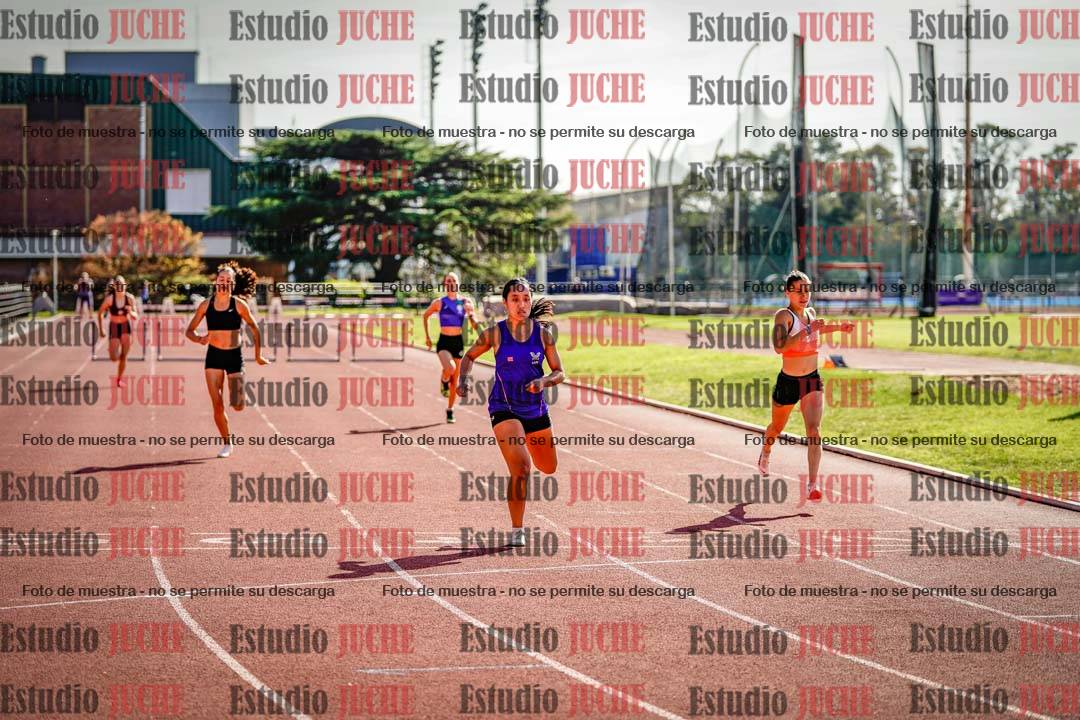 Fotos de los 400 m con vallas de mujeres