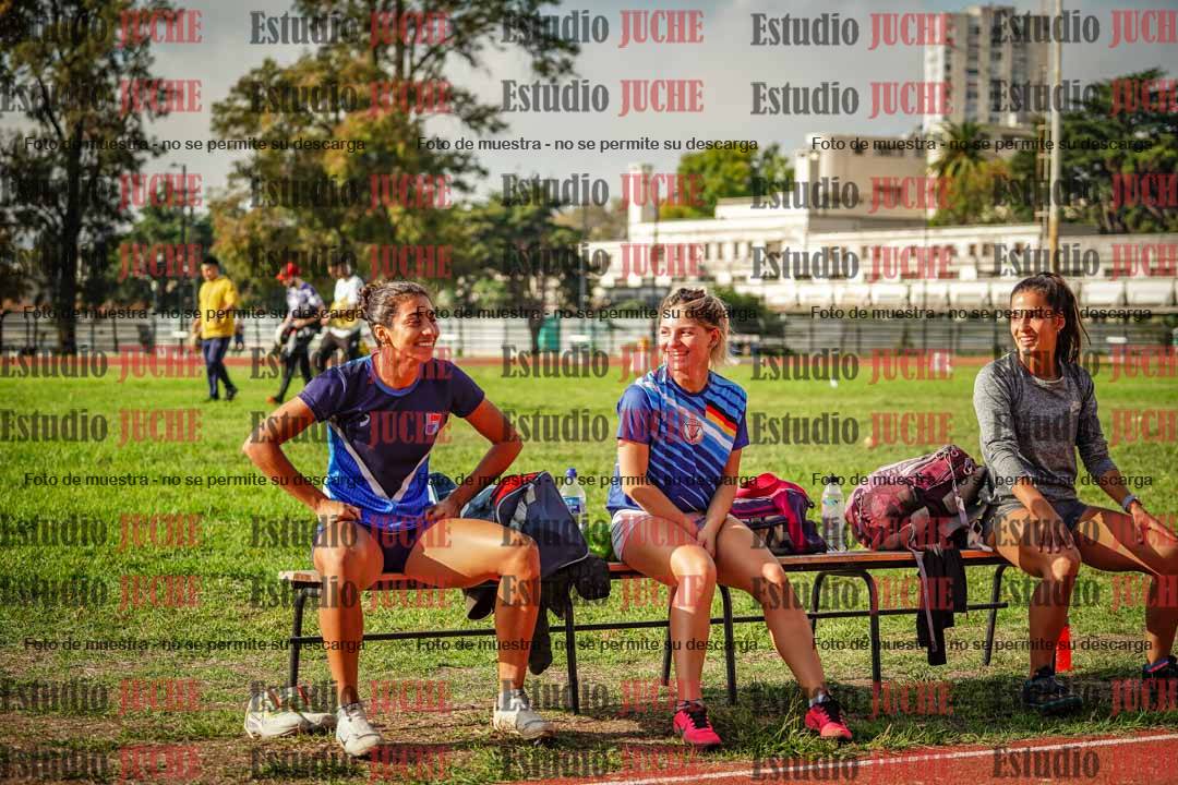 Fotos de algunos podios y extras del torneo