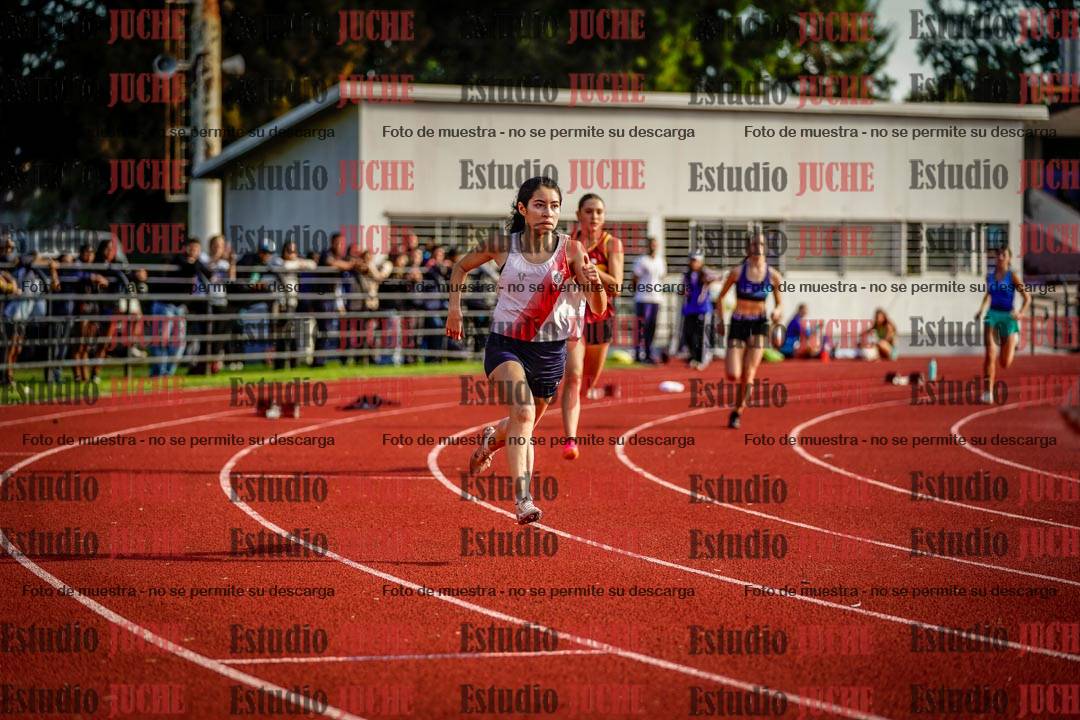 Fotos de los 400 m con vallas de mujeres