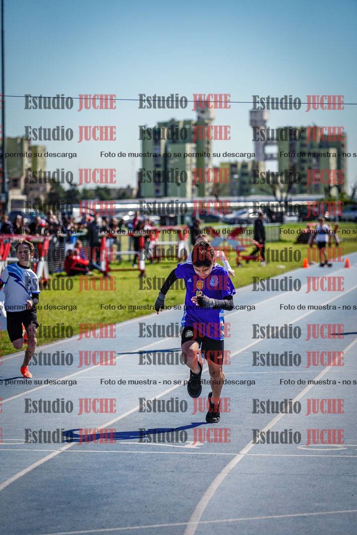 Fotos de los 50 m llanos de varones