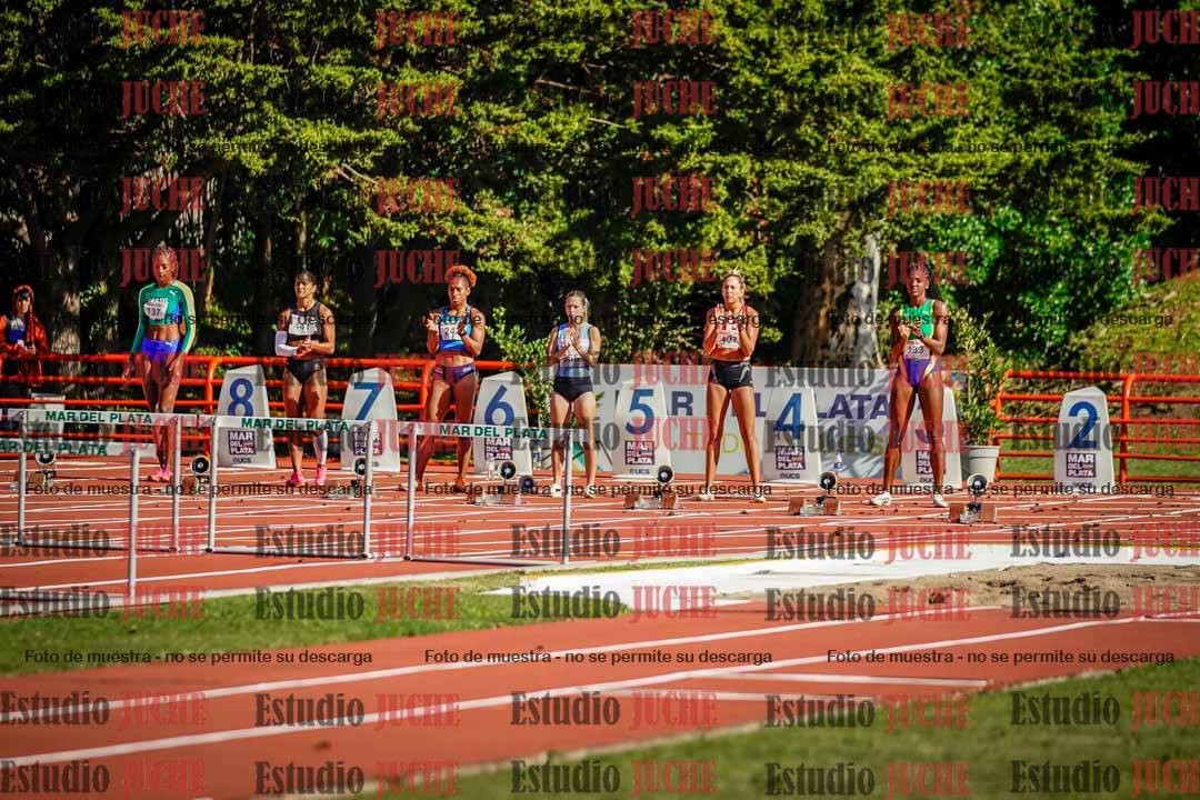 Fotos de los 100 m con vallas de mujeres - hepta 1