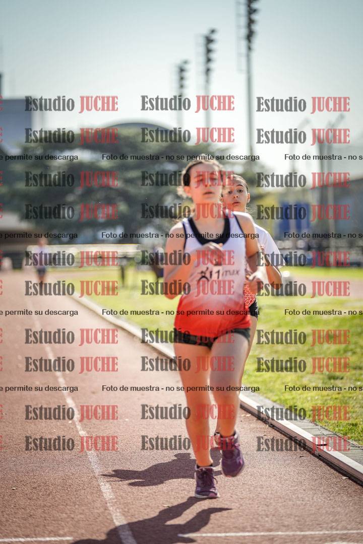 Fotos de los 600 m llanos de mujeres - U16