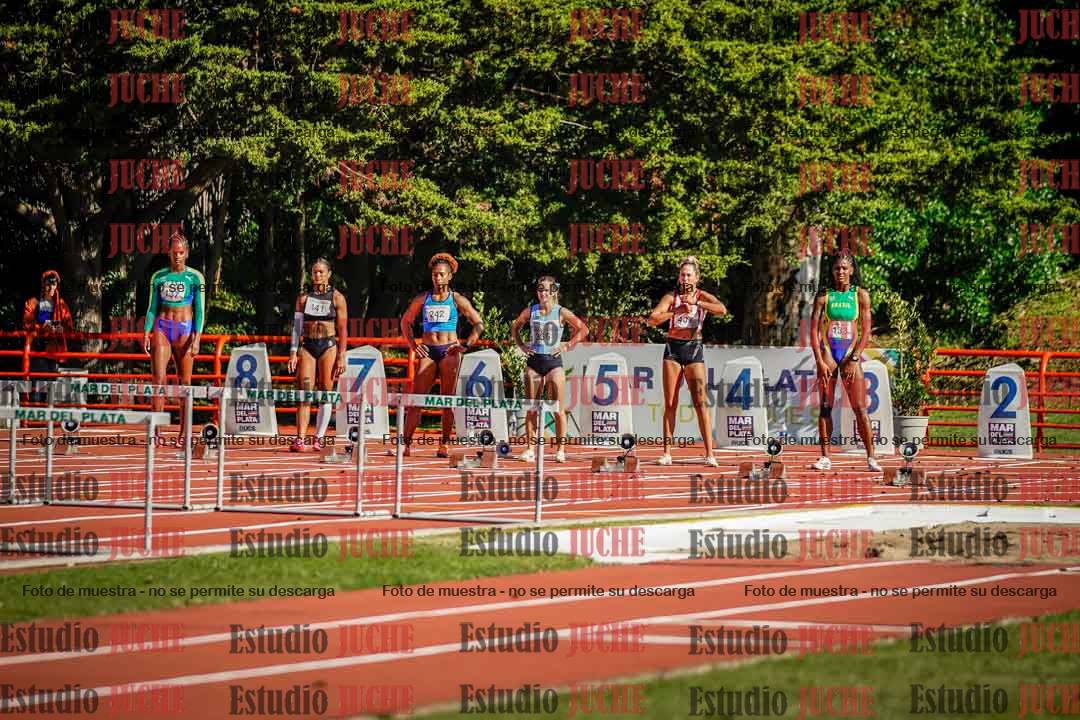 Fotos de los 100 m con vallas de mujeres - hepta 1