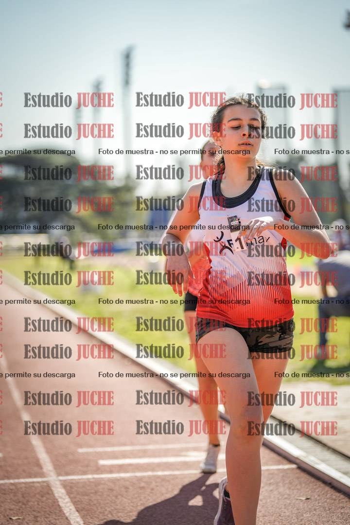 Fotos de los 600 m llanos de mujeres - U16