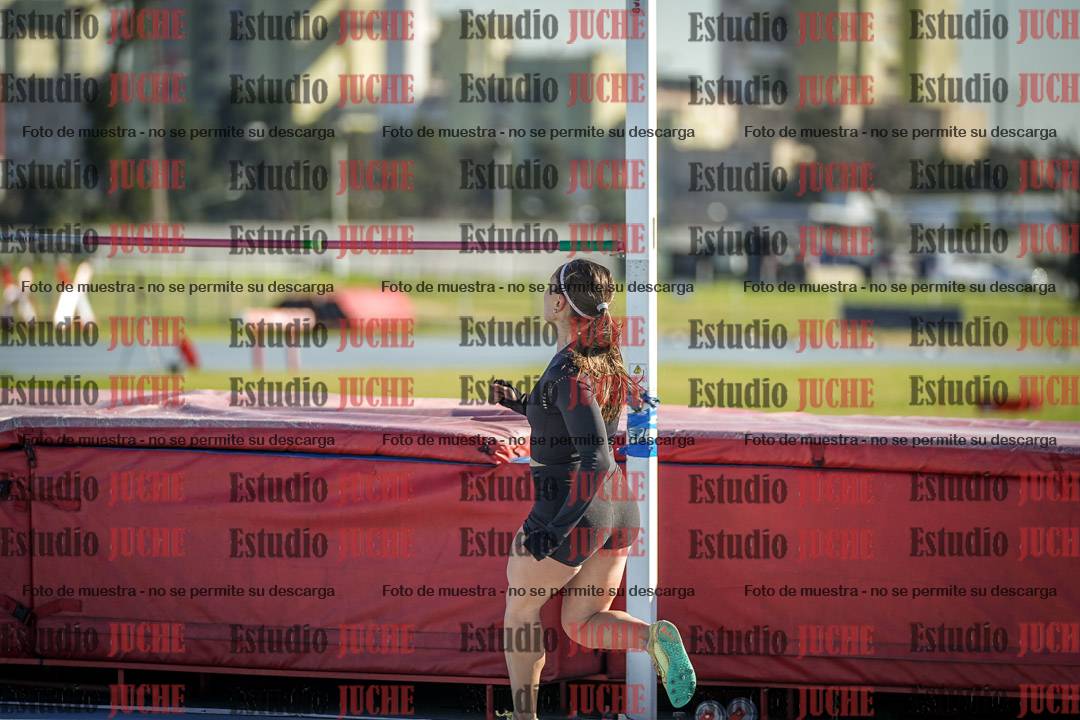 Fotos del salto en alto de mujeres - heptatlón 2