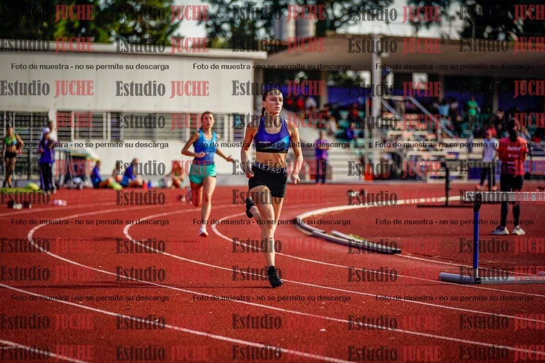 Fotos de los 400 m con vallas de mujeres