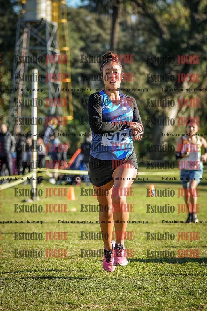 Fotos de la llegada del cross de 4000 m - mujeres