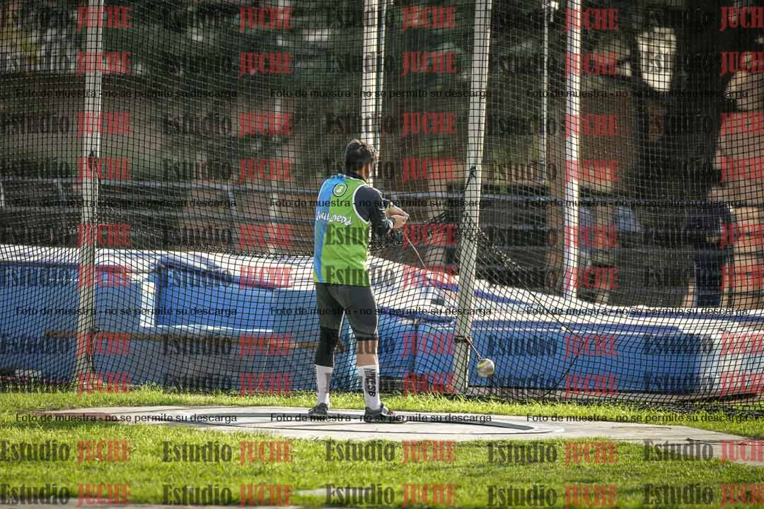 Fotos del lanzamiento de martillo de varones