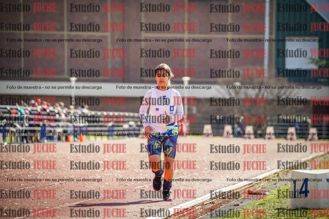 Fotos de los 600 m llanos de mujeres - U16