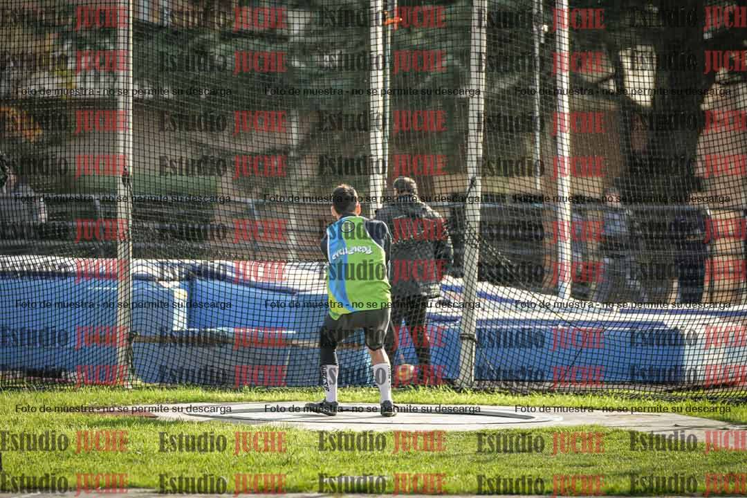 Fotos del lanzamiento de martillo de varones