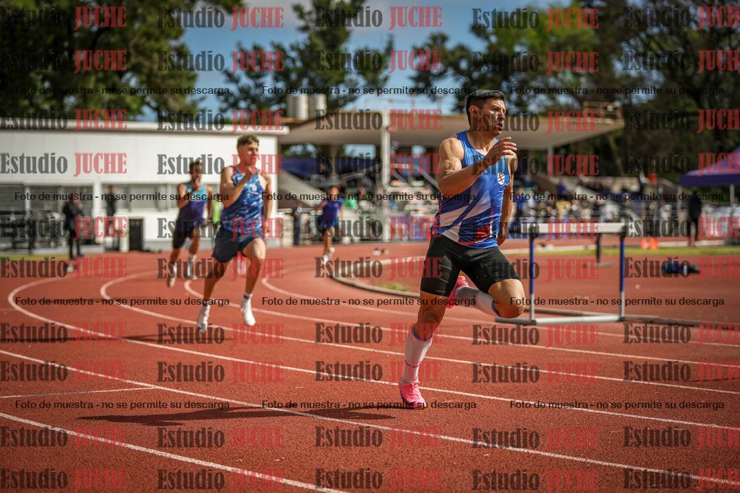Fotos de los 400 m con vallas de varones