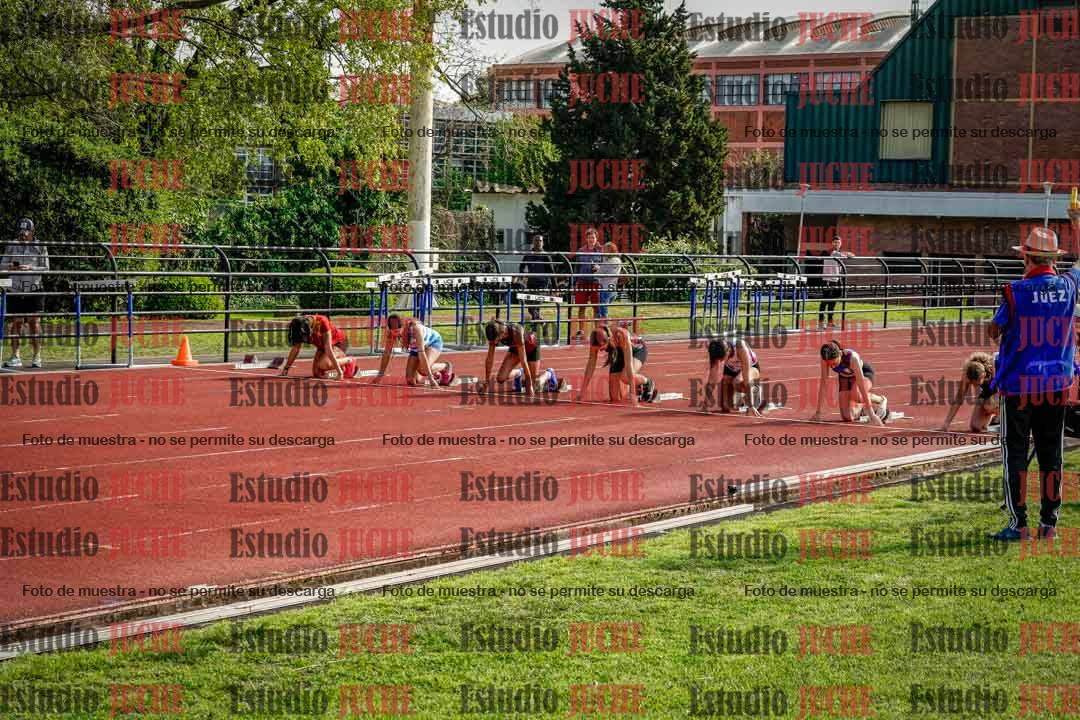 Fotos de los 80 m con vallas de mujeres - hexatlón 1