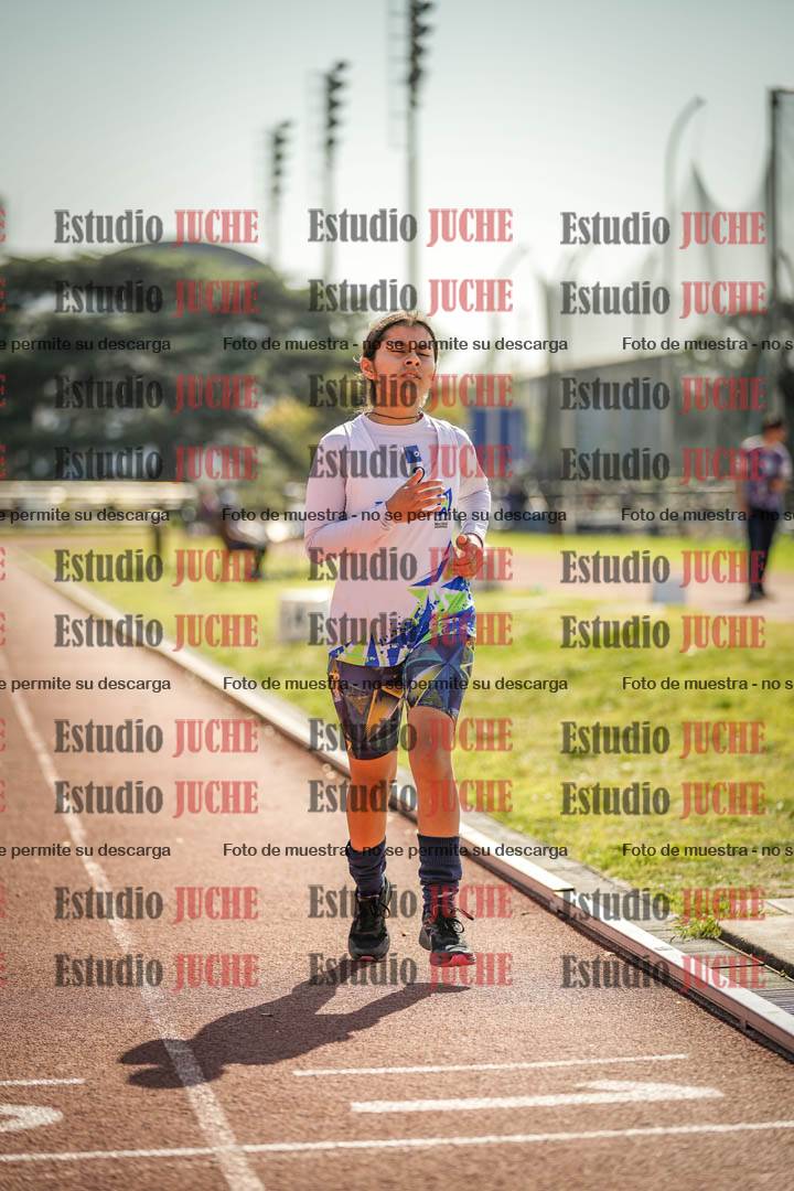 Fotos de los 600 m llanos de mujeres - U16